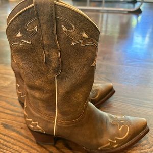 Old Gringo for Draper James cowboy boots